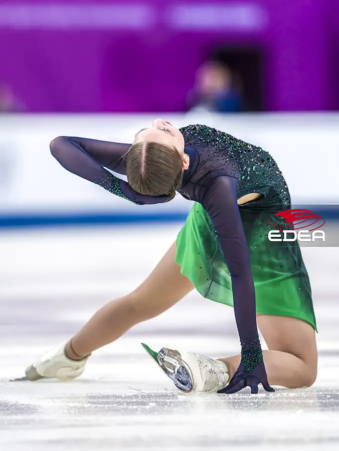 Ice Gallery Skates U.S.